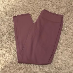 Fabletics mid-rise Salar Powerhold Leggings
